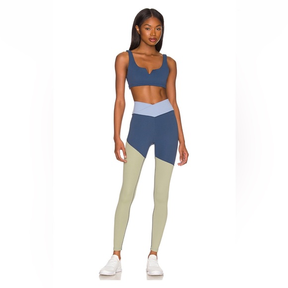 WeWoreWhat Colorblocked Spliced Legging Pale Navy Multi M - Picture 1 of 4